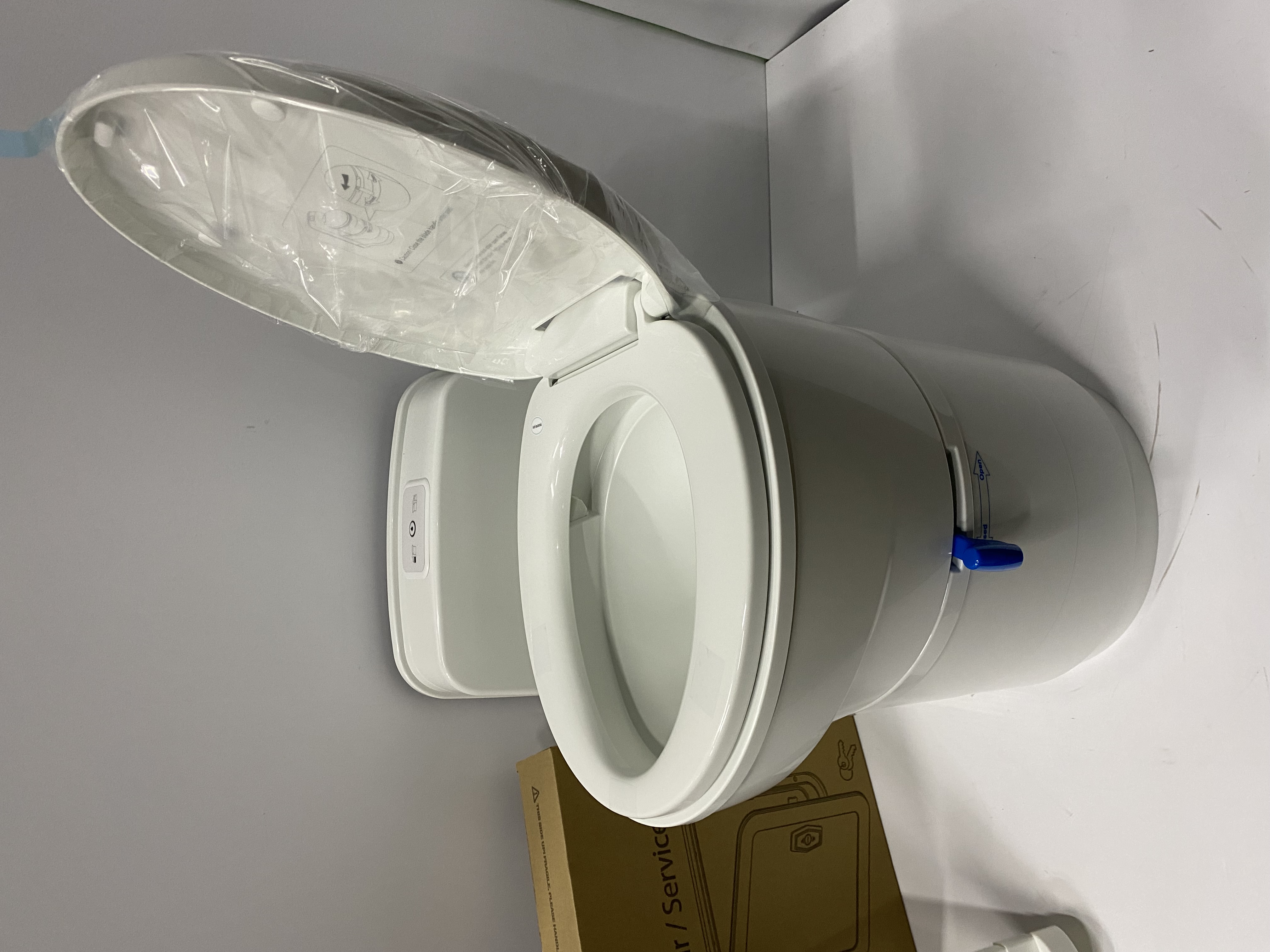 Туалет кассетный для автодома MobileComfort MC-CTS