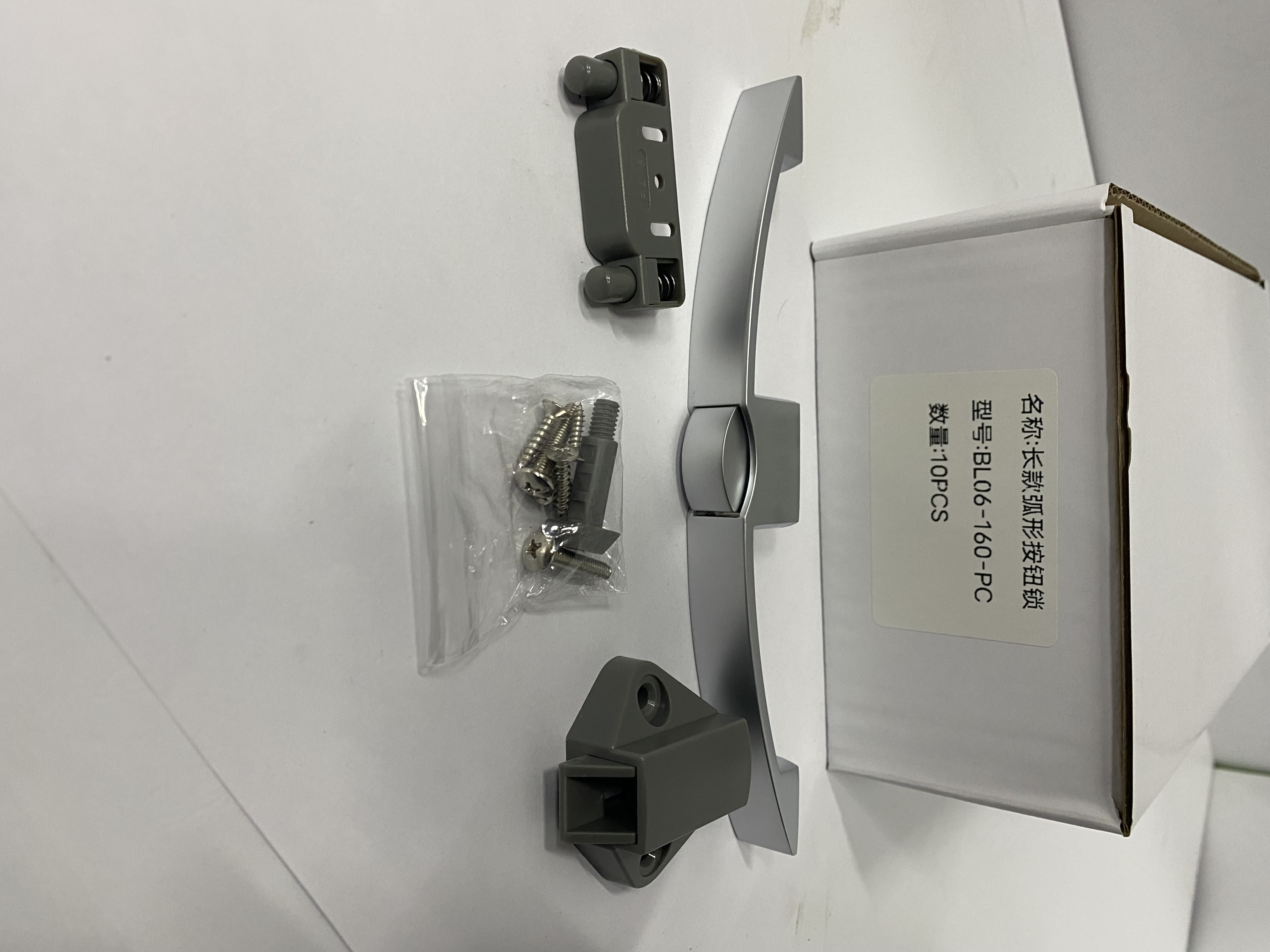 Мебельная ручка с кнопкой Furniture Lock Series BL06-160-PC