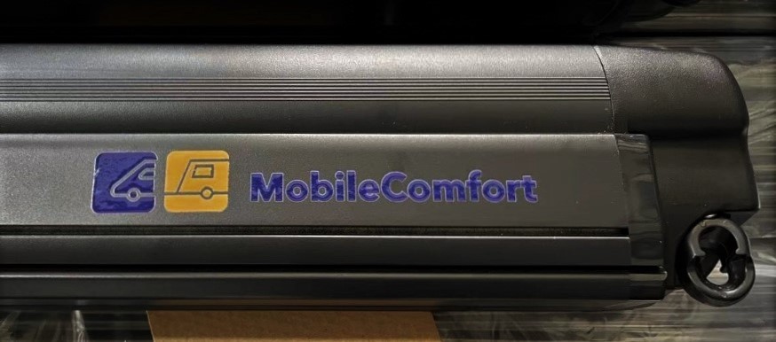 MobileComfort ME300BD Маркиза настенная электрическая, корпус чёрный, полотно темно-серое