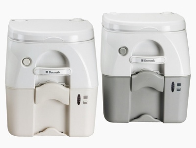 Туалет портативный DOMETIC 976