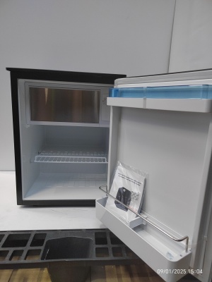 Freucamp BCD 85L, дверь правая